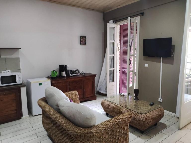 La Créole APT02 - Chambres d'hôtes Tamatave