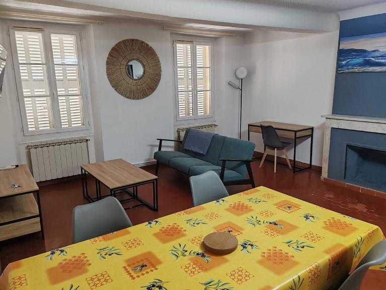 Spacieux appartement provençal - Mourillon - Beach 7 min à pieds - B&B Tolón