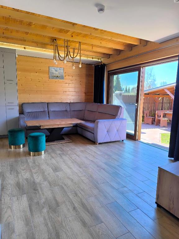 #ApartamentyKisajno - B&B Pierkunowo
