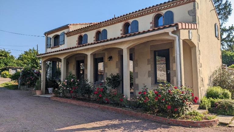 Chambre dans un cadre bucolique avec petit-déjeuner - B&B La Gouberte