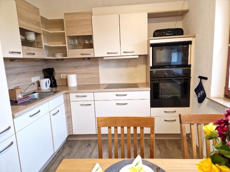 Gästehaus Kühn Warft 01 EG - B&B Norddeich