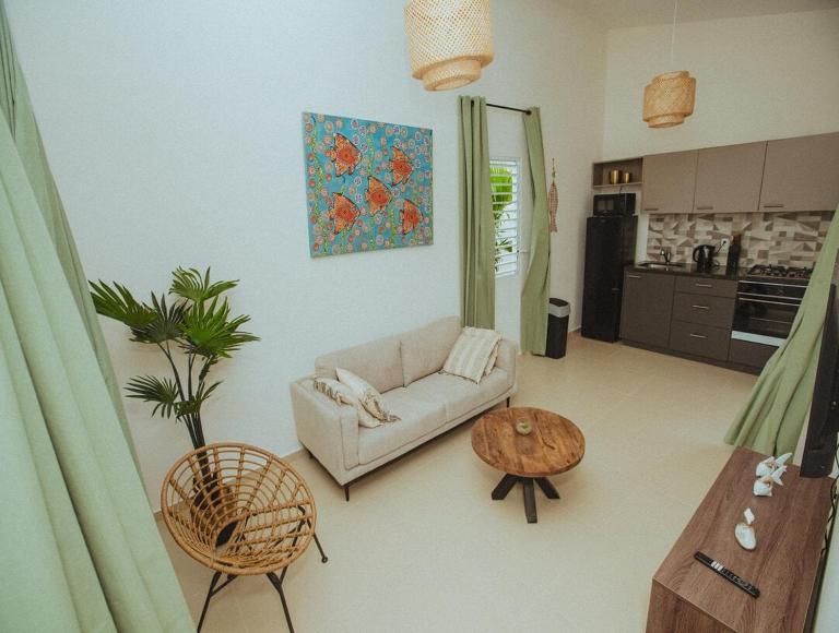 Tropical Bliss - Bed and Breakfast Willemstad