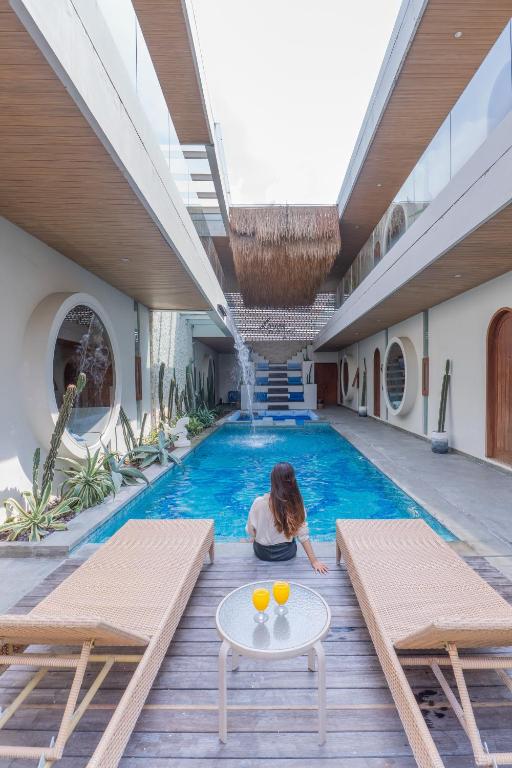 La Rose Villas and Suites Camp Canggu - Bed and Breakfast Canggu