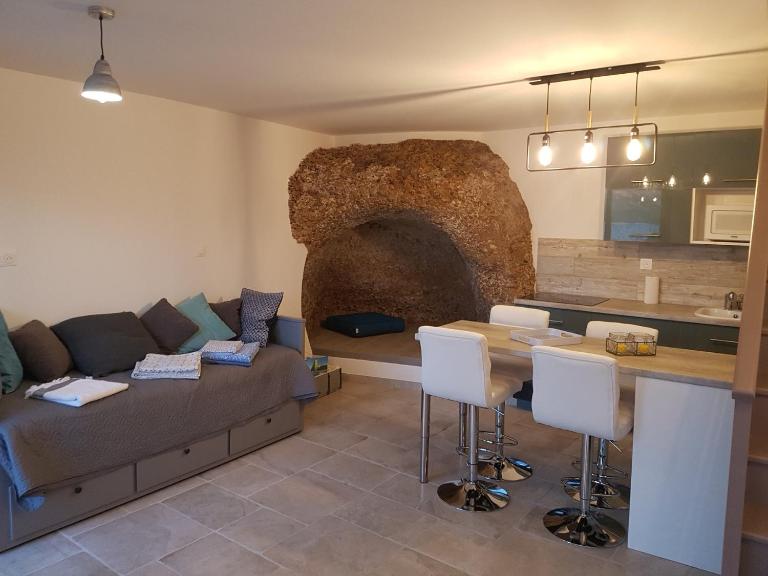la baumo - Bed and Breakfast Sainte-Croix-du-Verdon