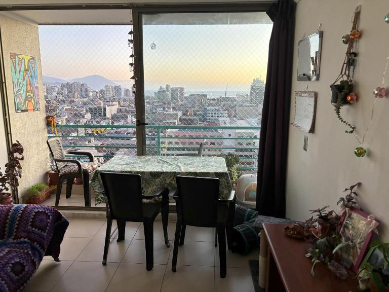 Habitación con vista al mar en cómodo depto céntrico - B&B Antofagasta