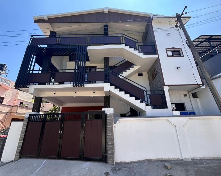 Franklin's Finestay - B&B Kotagiri
