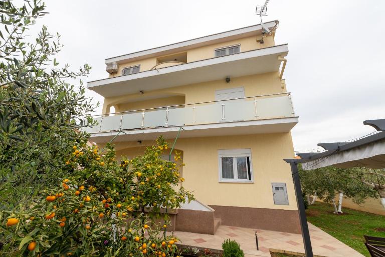 Villa K&F Borik - Bed and Breakfast Zadar