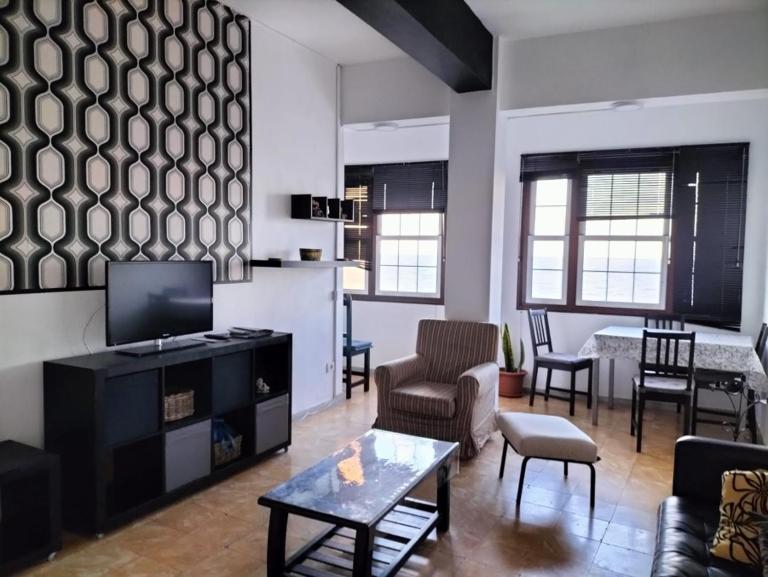 Avenida Marítima Trapiche - B&B Santa Cruz de La Palma