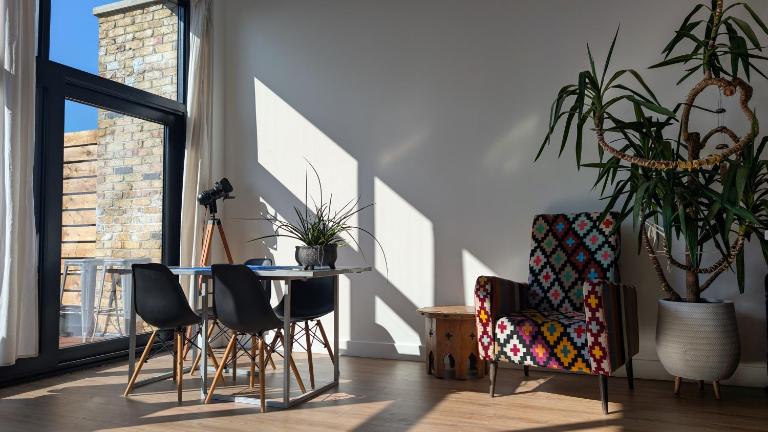Tranquil & Bright by The Canal - B&B Londra