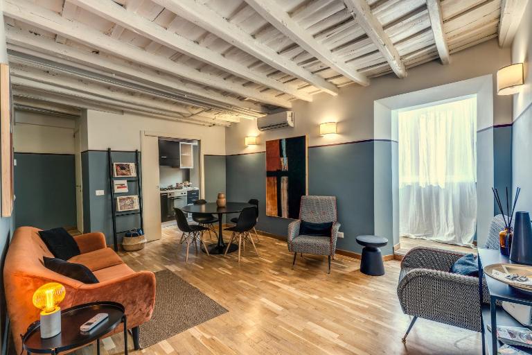 Appartamento centro storico BACCINAHOME - Ferienwohnung Rom
