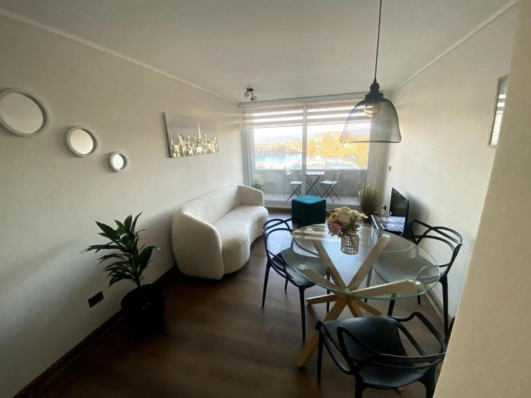 Cálido y céntrico dpto, a pasos de Paicavi - B&B Concepción