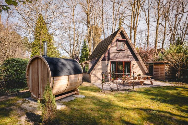 Boshuisje Rekem - Lotus - B&B Lanaken