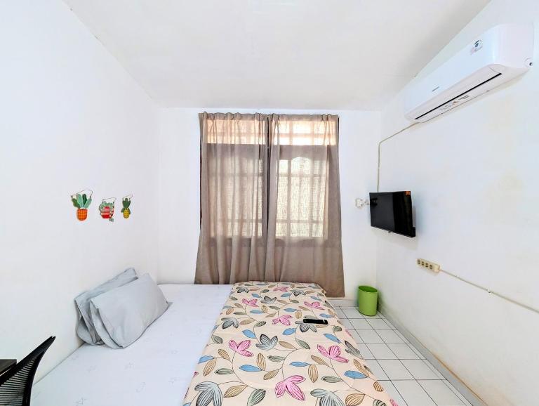 Chill-Inn Sukomanunggal Syariah - B&B Surabaya