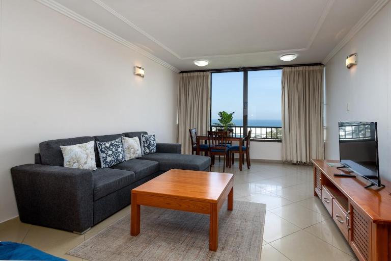 The Breakers 514 - B&B Durban