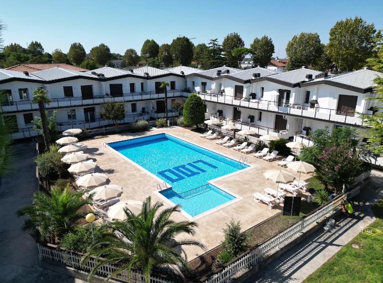 Villaggio Lido - Carraro Immobiliare - Family Apartments - B&B Cavallino-Treporti