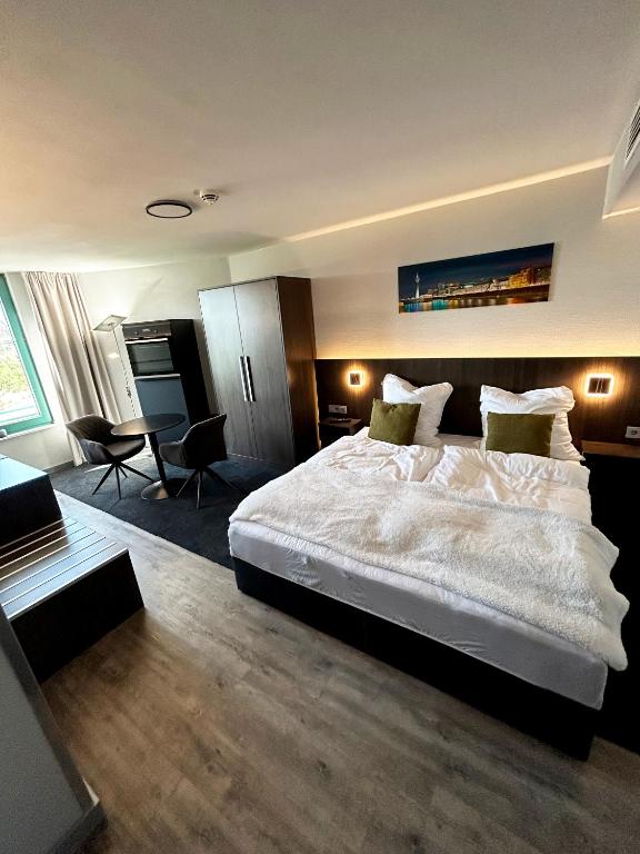 Aparthotel in Düsseldorf am Medienhafen mit Küche - B&B Düsseldorf
