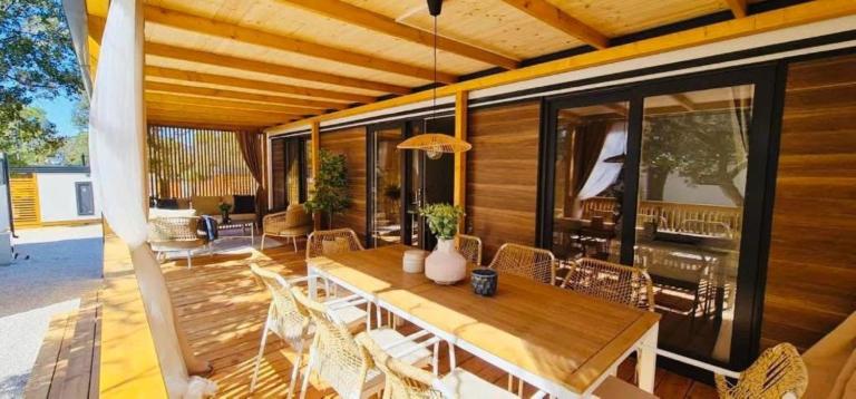 Olive Mobile Home - B&B Biograd na Moru