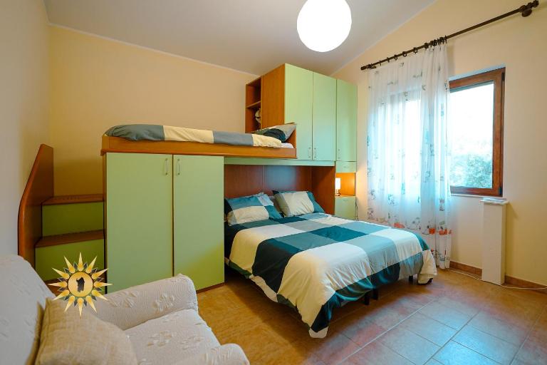 Casa dell'Artista - Ampio appartamento in zona tranquilla e centrale - Chambres d'hôtes Iglesias