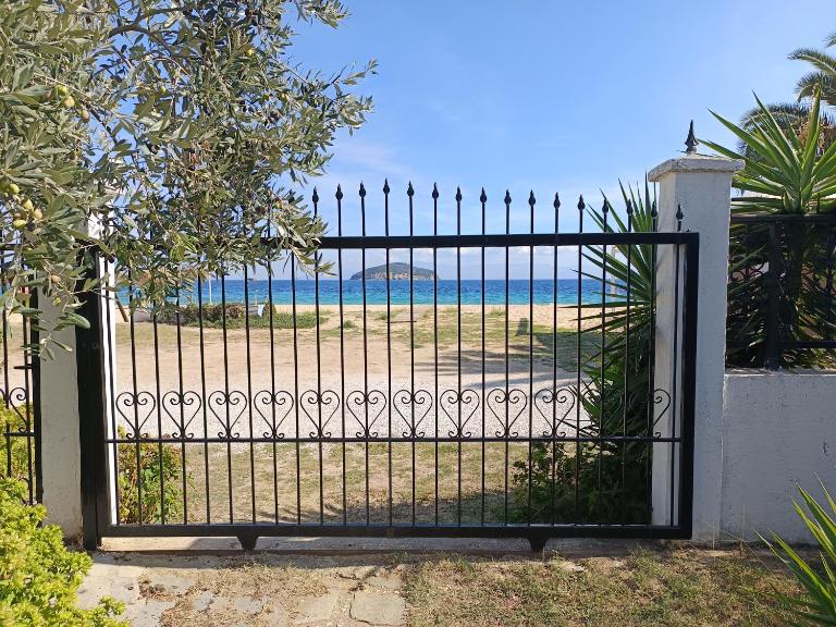 beach house Blue Sea - B&B Irakleitsa
