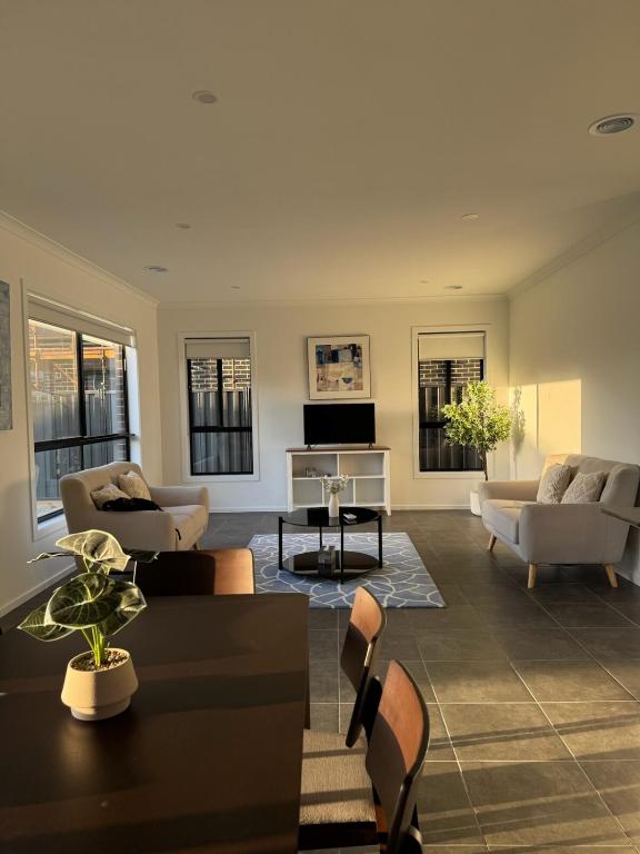 Cozy Getaway Near Amenities - Chambres d'hôtes Gould