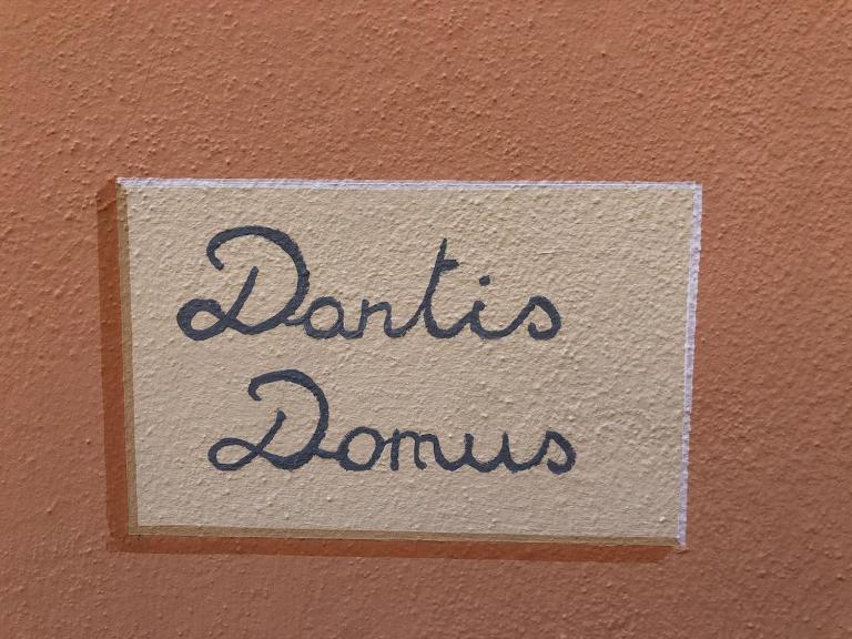 Dantis Domus at the beach - B&B Levanto