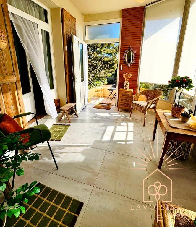 À 3 pas de l'eau - B&B La Ciotat