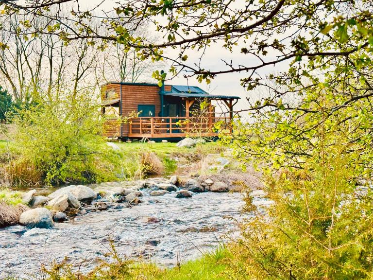 Tiny Home - B&B Dejani