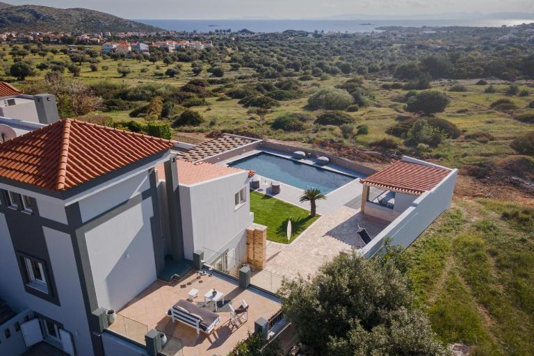 LaGon Luxury Villa - Ferienwohnung Foiníkia