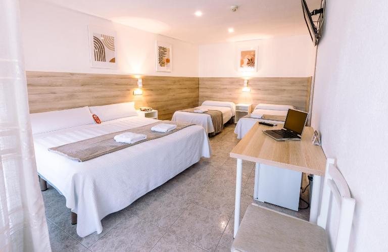 Hostal Gran Vía - Ferienwohnung Pinto