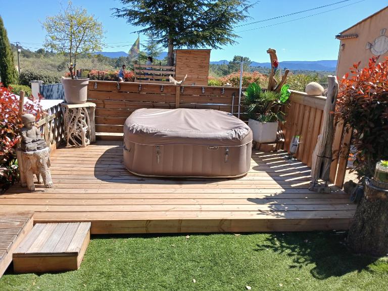 Villa 4 chambres avec jacuzzi - Ferienwohnung Saint-Maximin-la-Sainte-Baume