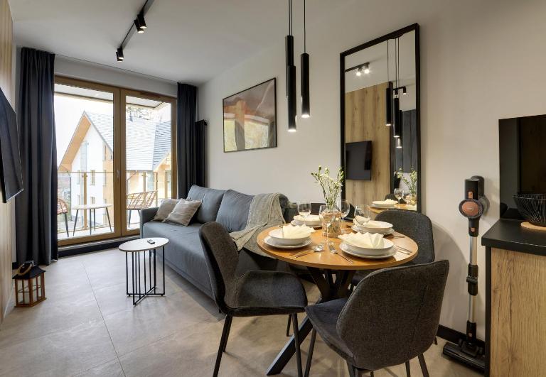 Trevilles Apartamenty Merkury - B&B Szklarska Poręba