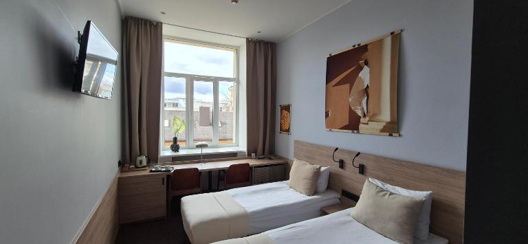 Private room at Hotel building - B&B Vilna
