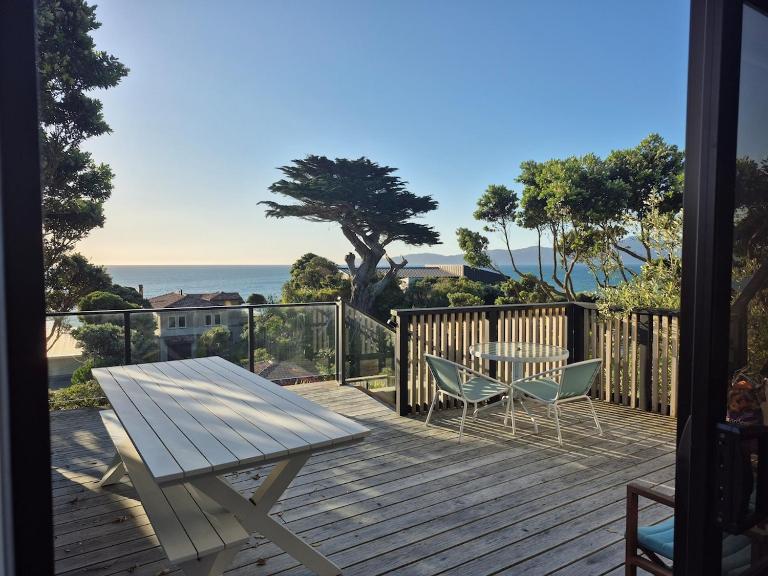 Raumati South Beach Studio - B&B Paraparaumu