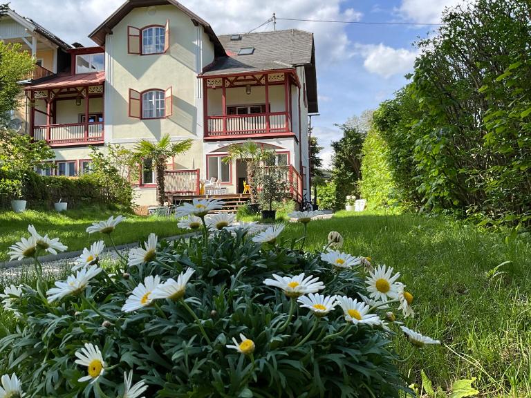 Villa Bella Vita - B&B Seeboden