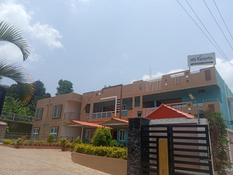 MS Resorts - B&B Yelagiri