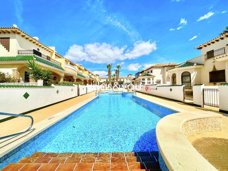 Maribel Ciudad Quesada by Villas&You - B&B Ciudad Quesada