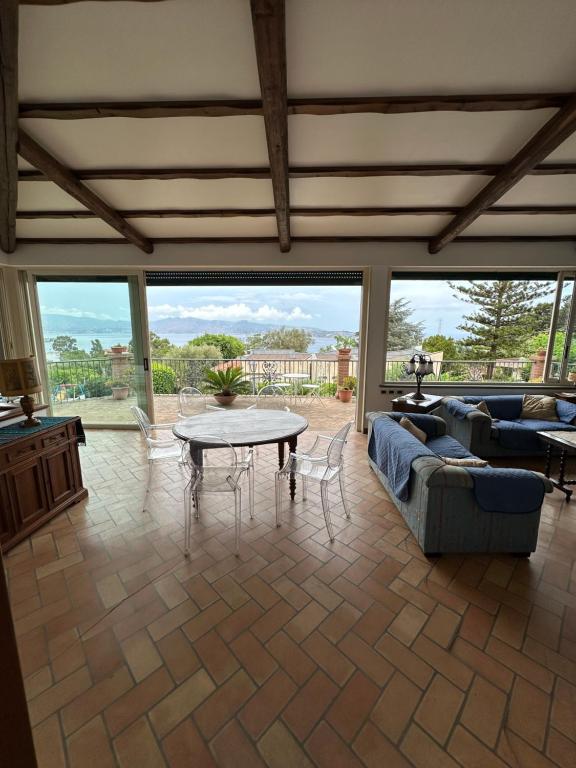 Villa Santatrada23 - B&B Villa San Giovanni