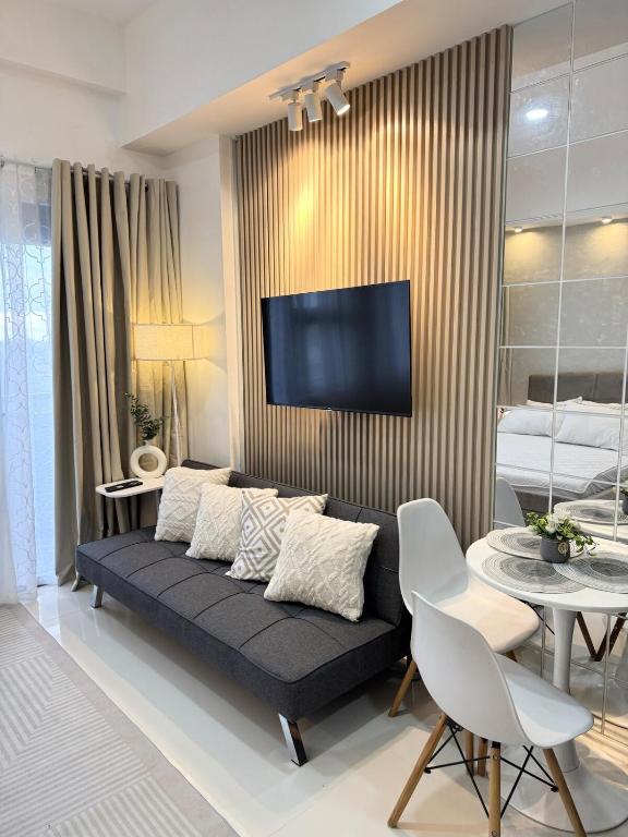 Cozy Staycation Studio in Iloilo by Alfasuite Iloilo - B&B Iloilo City