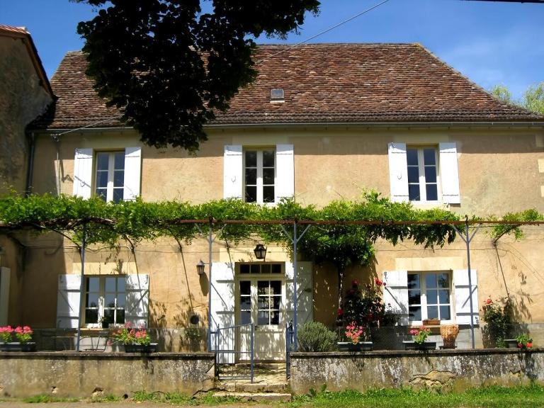 Charming house in Périgord Vert - Ferienwohnung Saint-Félix-de-Villadeix