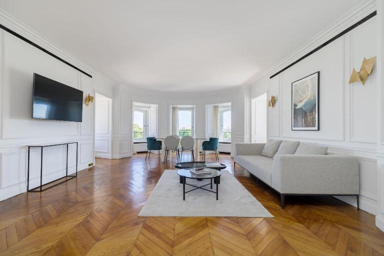 Luxury apartments - Avenue Montaigne - Chambres d'hôtes Paris
