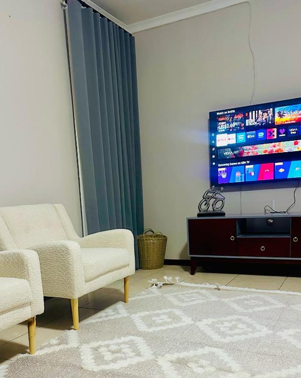 LE The Lustrous Home - B&B Gaborone