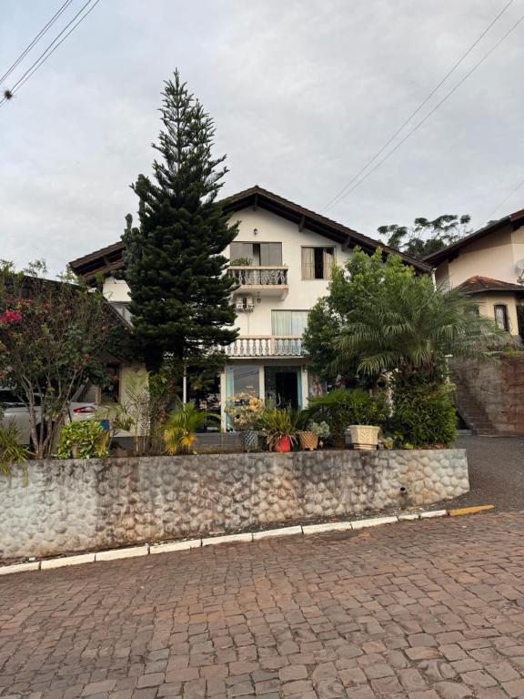 Hospedaria da Salete - B&B Treze Tílias