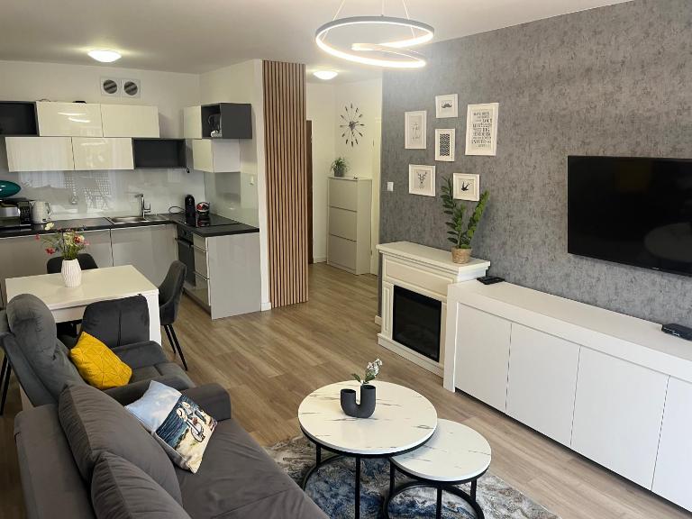 Apartament Solna 11A z garażem w cenie - Ferienwohnung Kolberg