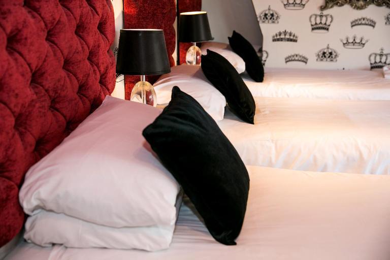 Tide & Teacups - B&B Brighton