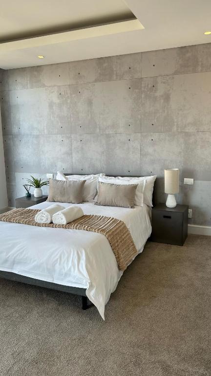 The Houghton's Hotel - Modern Day Home Two-Bedroom Apartment - B&B Johannesburgo