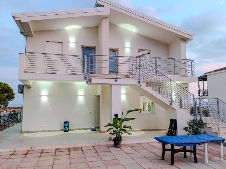 Villa Rosy - B&B Butera