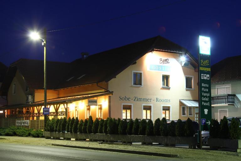 Guesthouse Beno - Chambres d'hôtes Starse