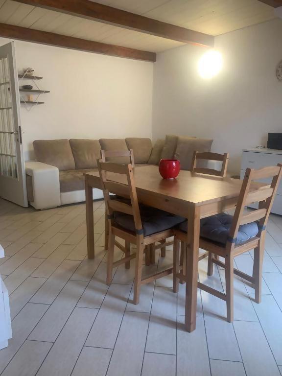 Odeon Apartment in centro a Livorno - Bed and Breakfast Livorno