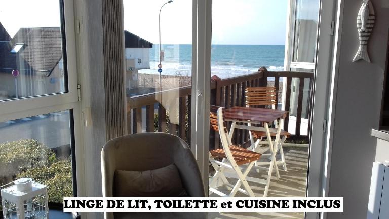 Bernières-sur-Mer Appartement chaleureux - B&B Bernières-sur-Mer