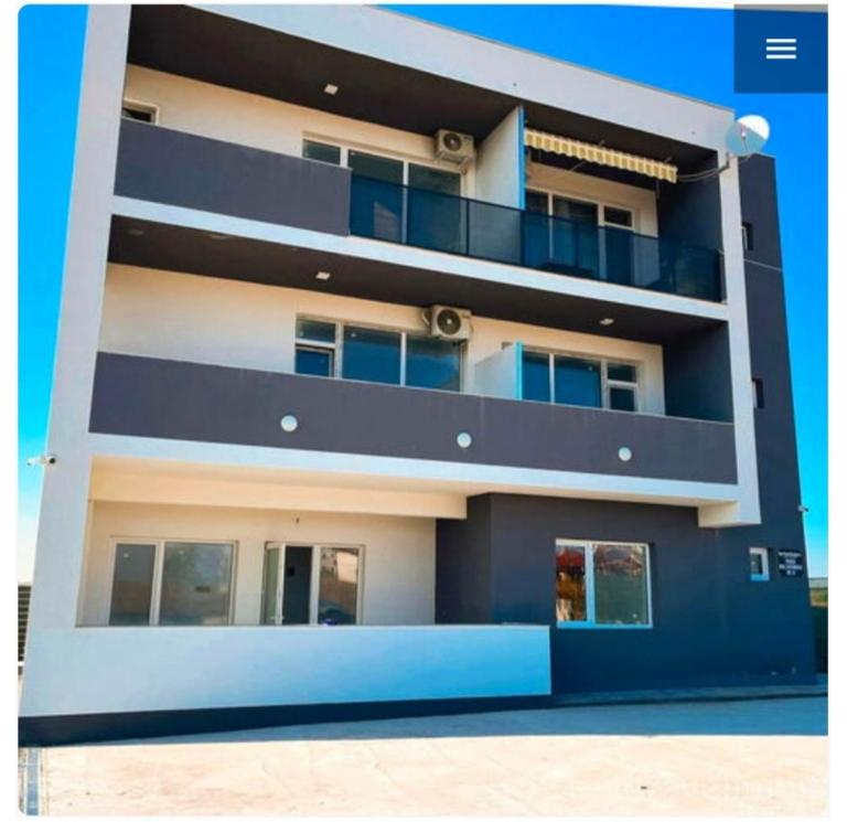 Apartament Rainbow Costinesti - Ferienwohnung Costineşti